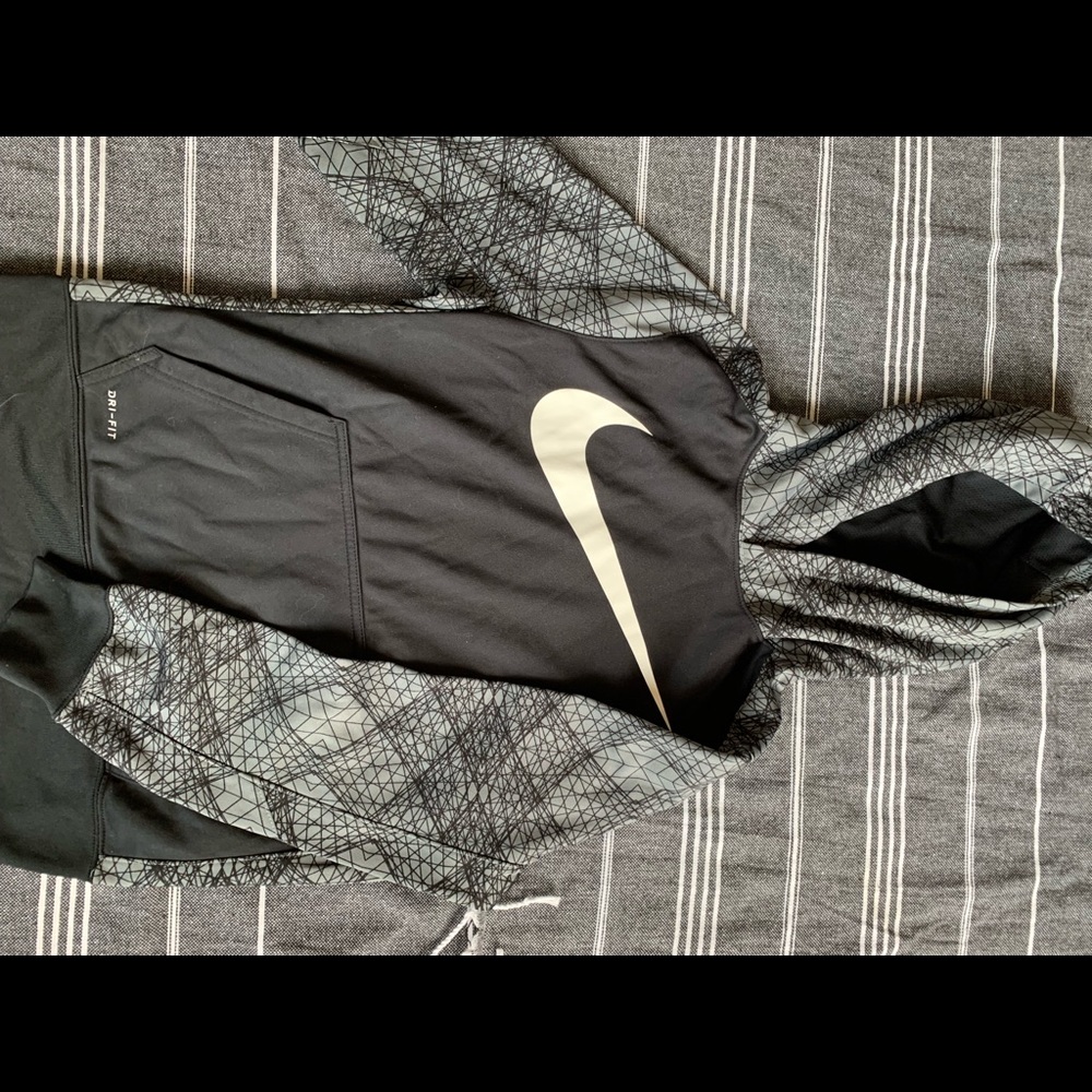 YL Nike DriFit Hoodie